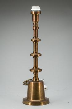 BORDSLAMPA, mässing, 1900-talets andra hälft.