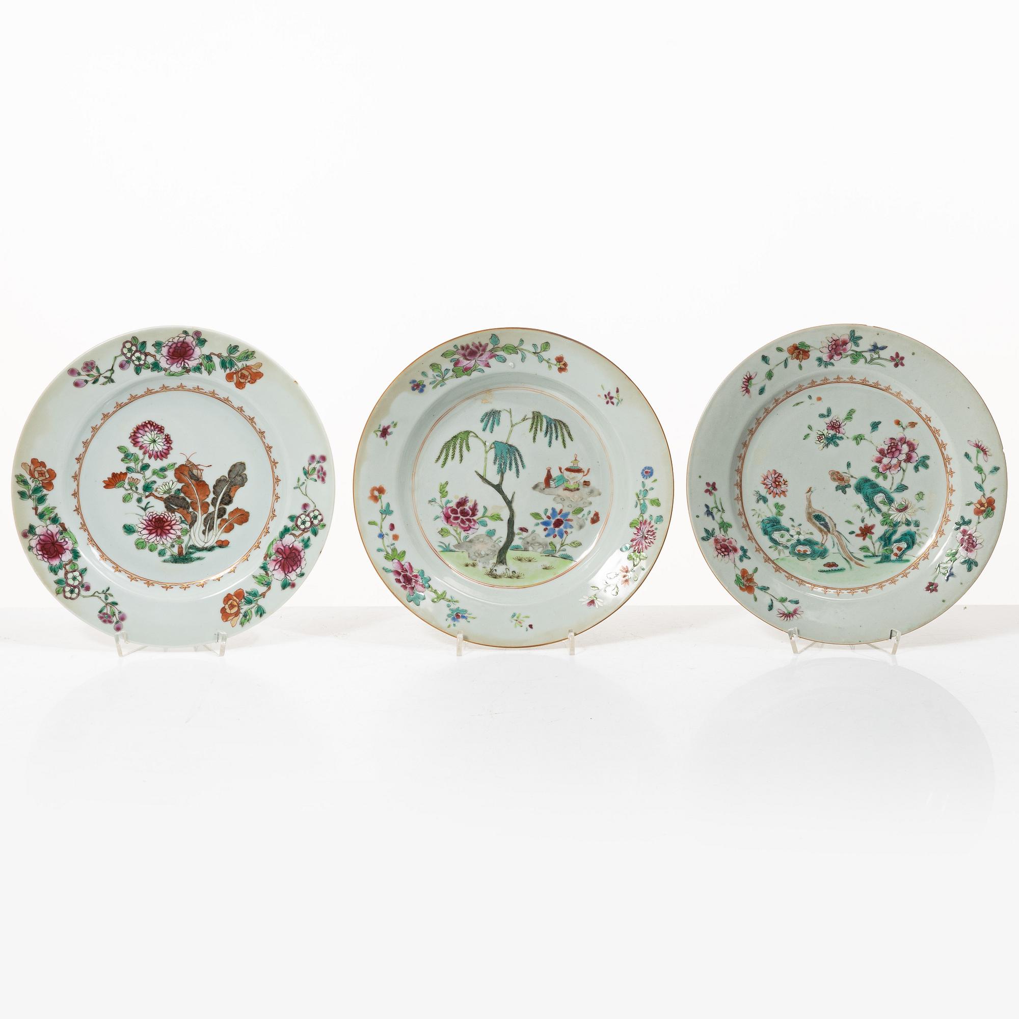 Twelve Famille Rose export porcelain plates, China, yongzheng (1722-35) & Qianlong (1736-95).