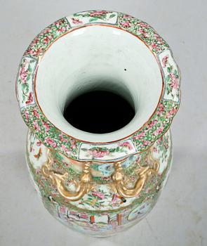 GOLVVAS, porslin, Kanton, Kina, tidigt 1900-tal.