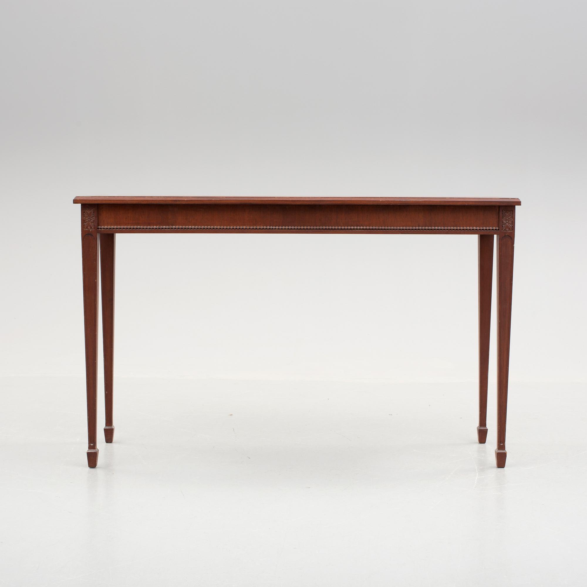 SIDEBOARD, gustaviansk stil, 1900-tal.