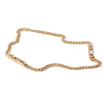 OSCAR DE LA RENTA reportedly, a gold colored necklace, not marked.