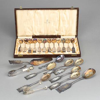 PARTI SILVER, bland annat 12 st kaffeskedar, COP, 1948. Totalvikt ca 390 gram.