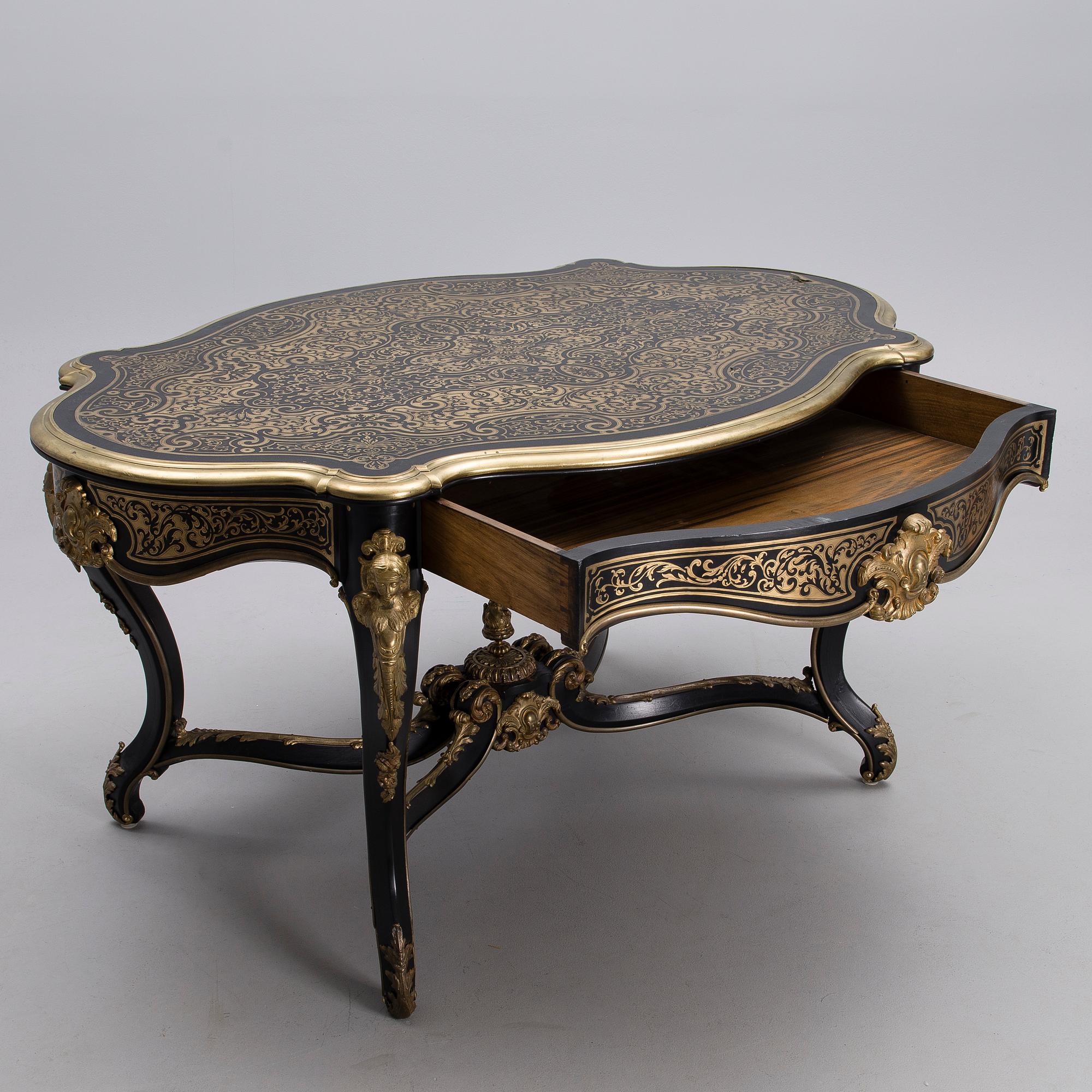 TABLE, Boulle style, late 19th century.