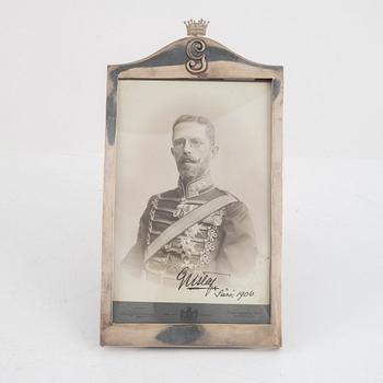 Signed photograph, King Gustav V (as Crown Prince), Särö 1906, crowned silver frame.