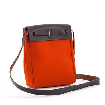 HERMÈS, a orange and red exchangeable shoulder bag, "Herbag TPM".