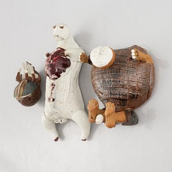 Gösta Grähs, skulpturer, 3 st, stengods, egen ateljé.