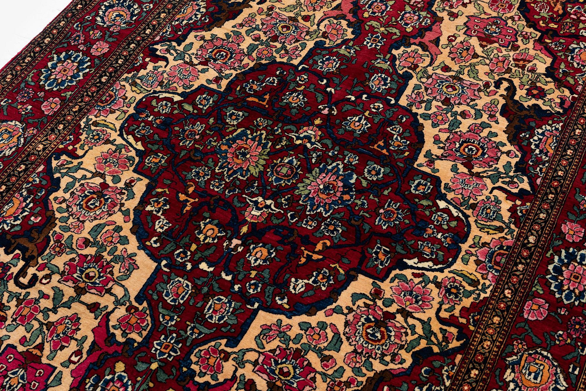An antique Isfahan rug, Central Persia, c 234 x 146 cm.