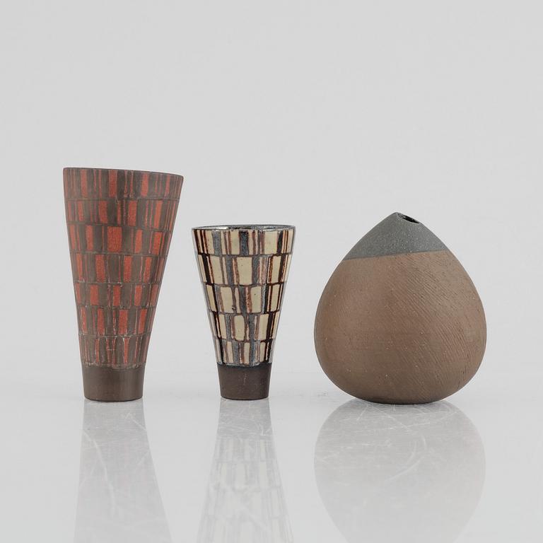 Tom Möller, a set of three stoneware vases, own workshop, Stockholm 1950's/60's.