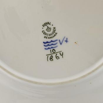 A Royal Copenhagen 'Blå blomst' porcelain coffee service, Denmark. (33 pieces).