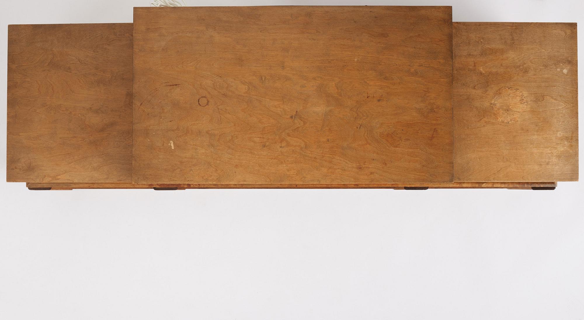 Axel Einar Hjorth, sideboard / barskåp, "Caesar", specialbeställt, Nordiska Kompaniet 1935.