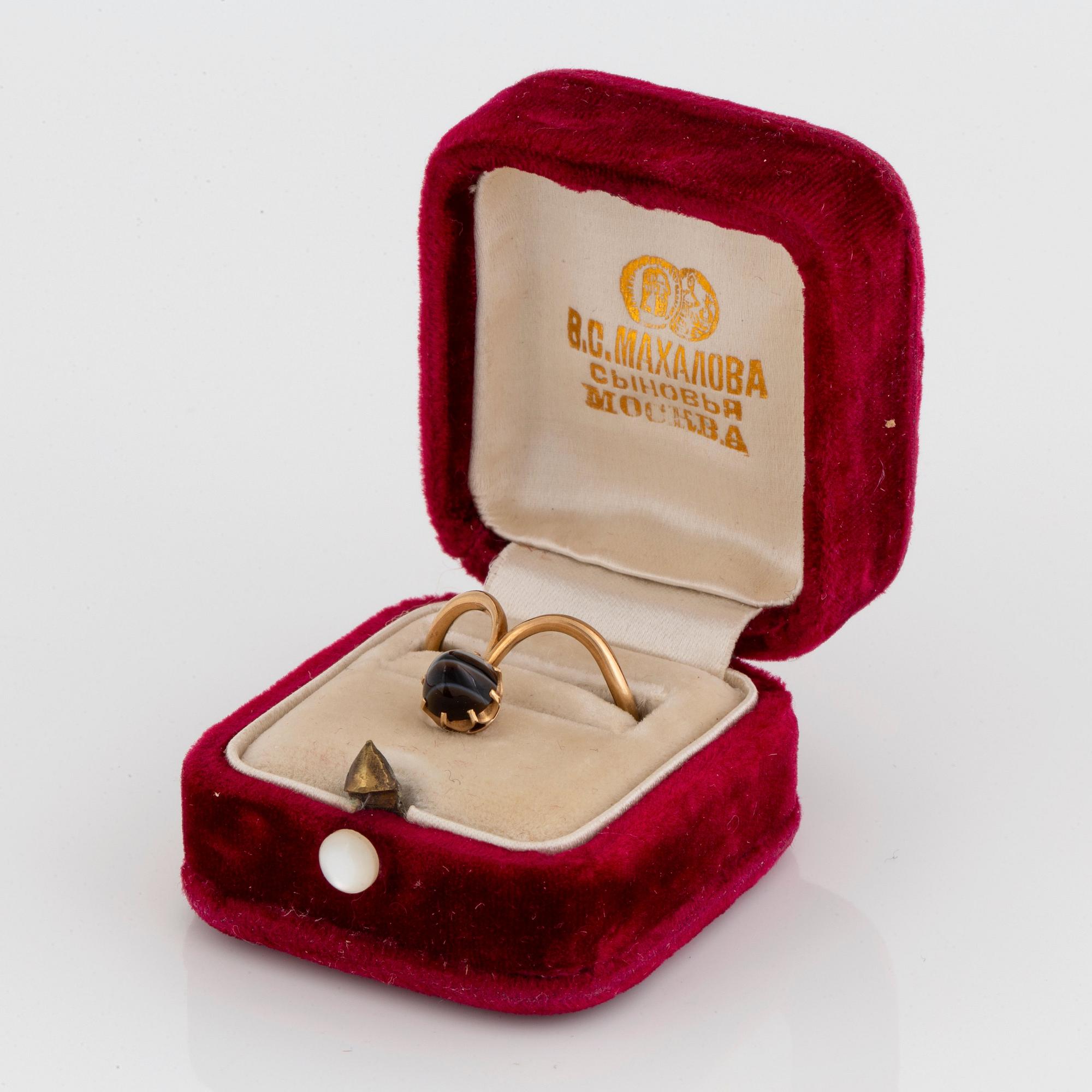Ring 14K guld med bandad agat.