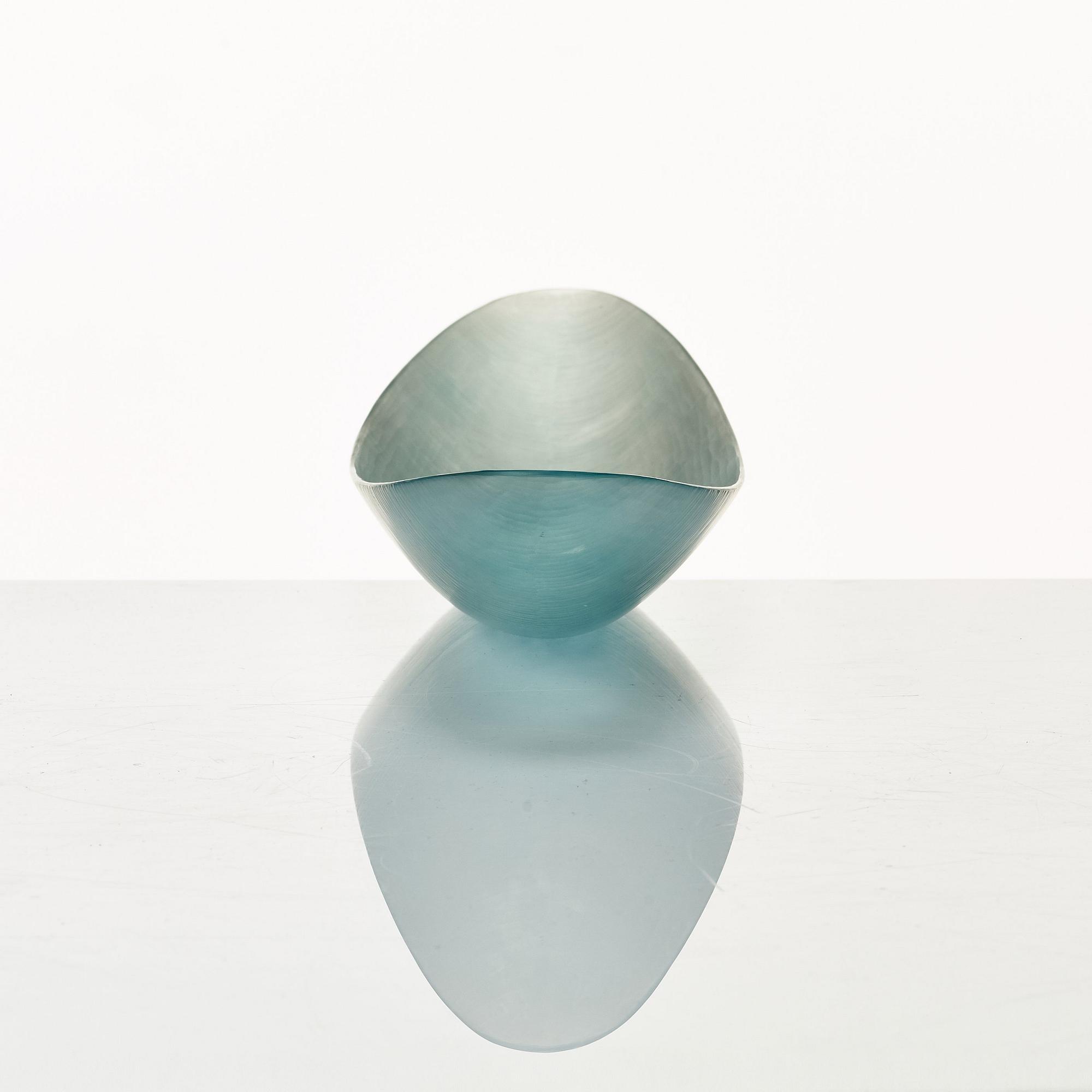 Ludovico Diaz de Santillana & Tobia Scarpa, fat "Canoa Battuti", Venini, Murano, Italien 2002.