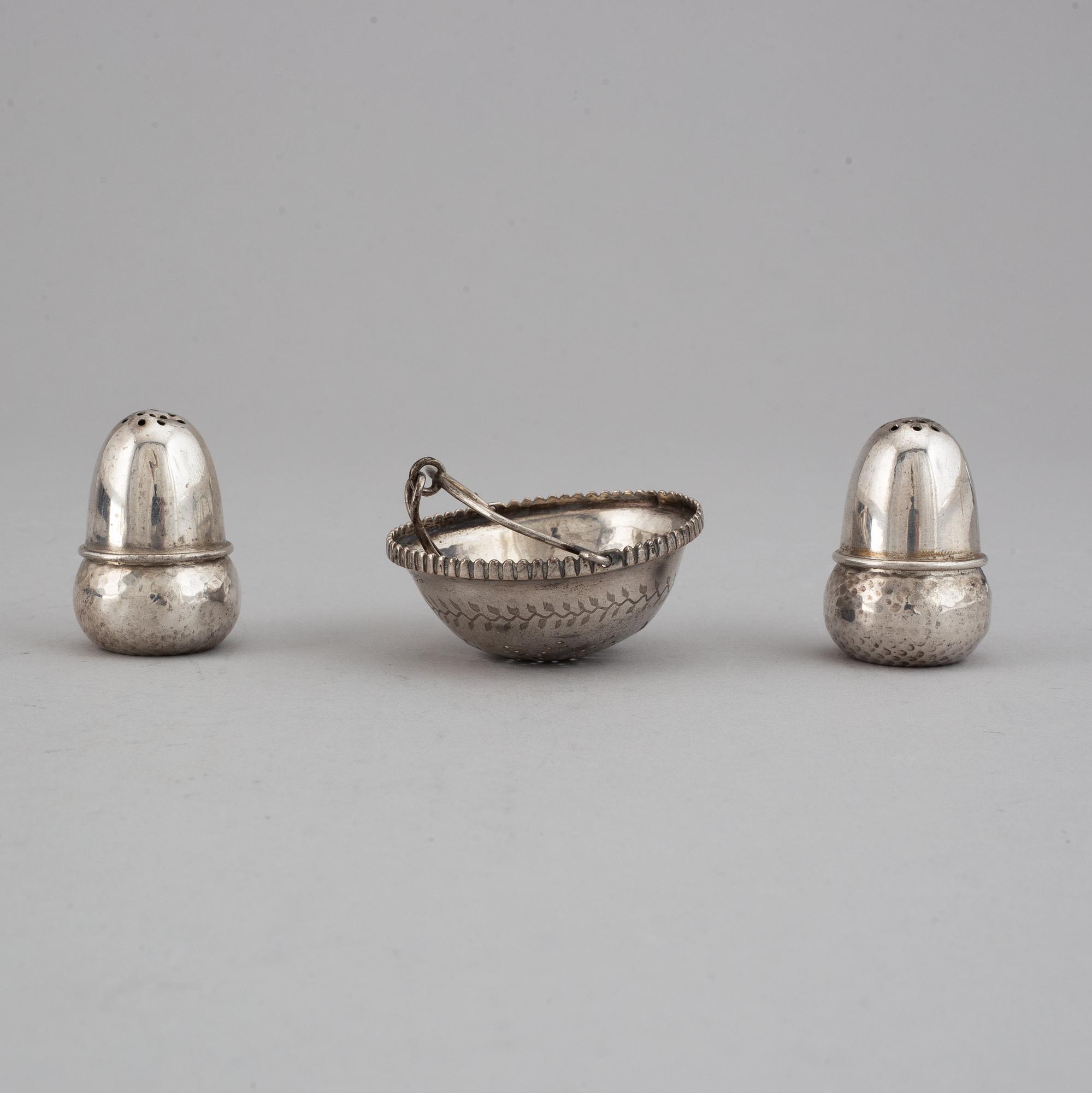 10 pc silver, including CG Hallberg 1961.