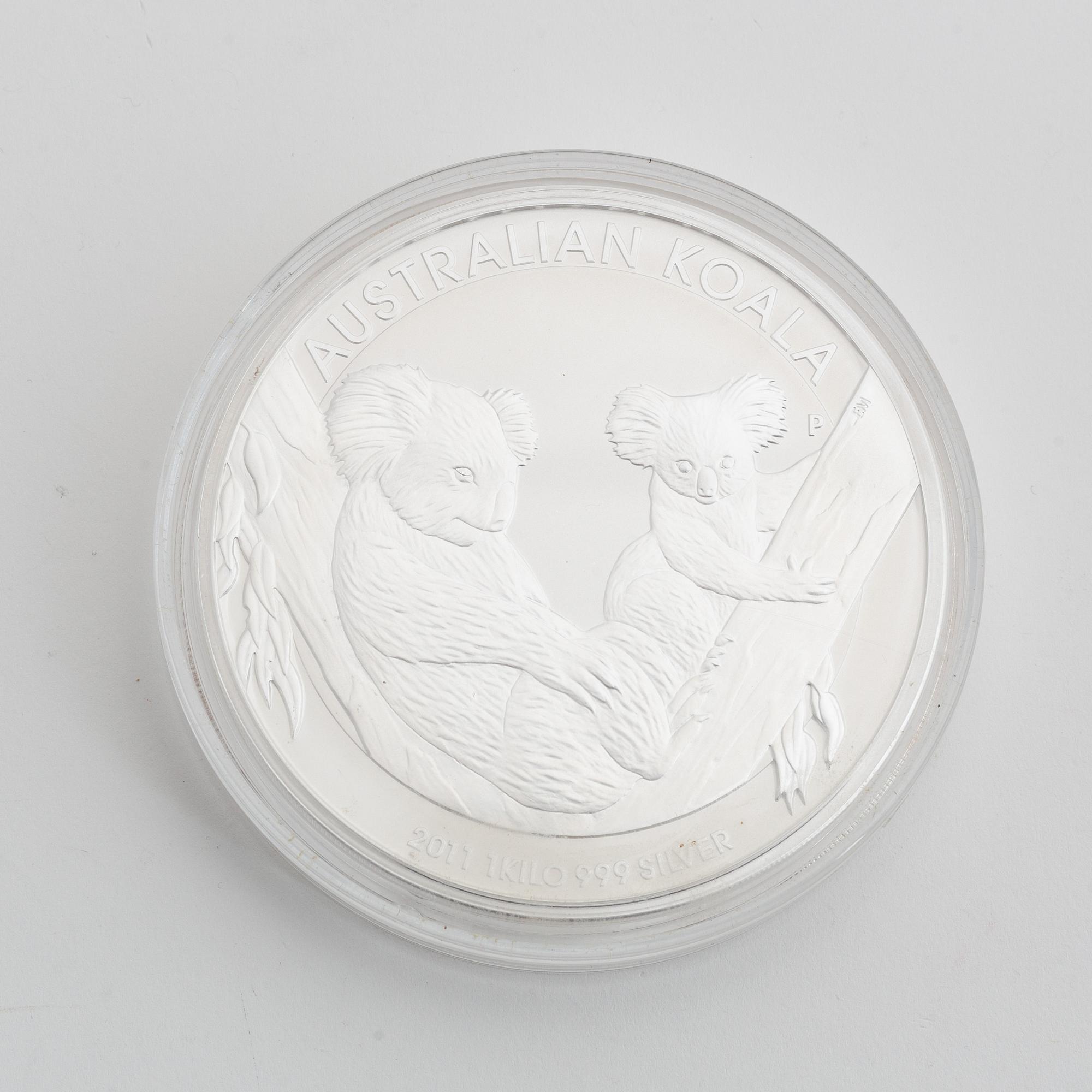 A silver coin, 30 dollars, Australia, 2011, silver 999, Weight 1 kg.
