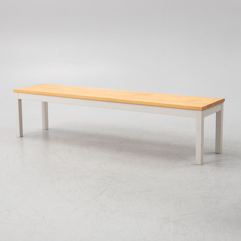 Erik Richter, a contemporary bench, Norrgavel.