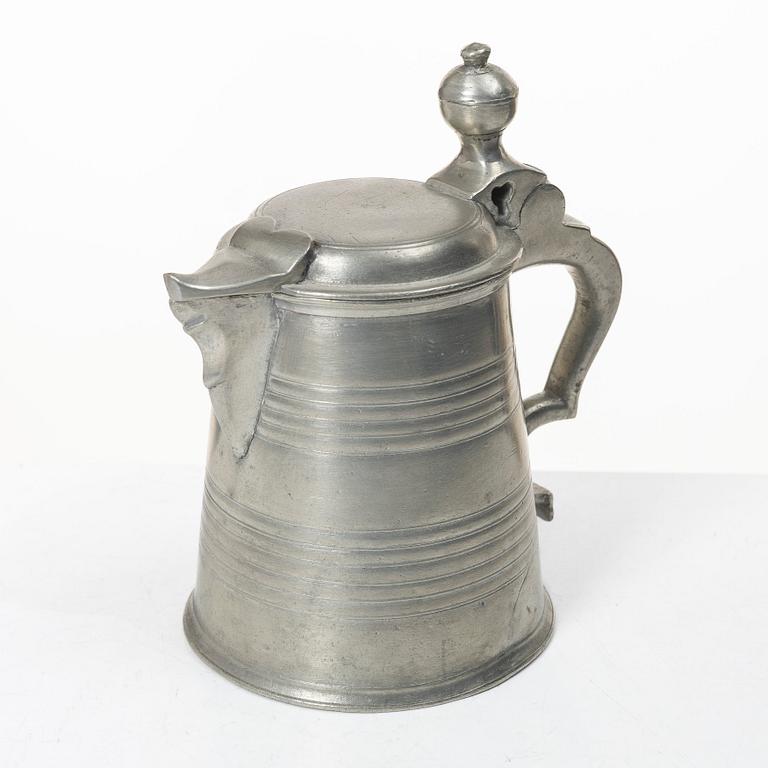 Measuring vessel, by Anders Falk, Köping, 1774.