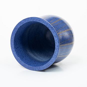 Wilhelm Kåge, an "Argenta" stoneware vase, Gustavsberg 1935.