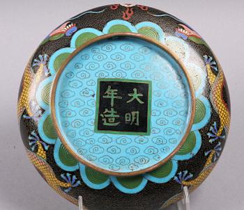 SKÅLFAT. Cloisonné. 1900-talets första hälft.