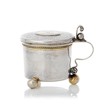 150. A Swedish late baroque parcel-gilt silver tankard, mark of Magnus Myrman, Norrköping (1706-1730).