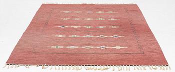A Flat-Weave Rug, unsigned. Approx. 228 x 198 cm.