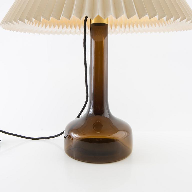 Esben Klint, table lamp model 311, for Le Klint & Holmegaard Denmark, second half of the 20th century.