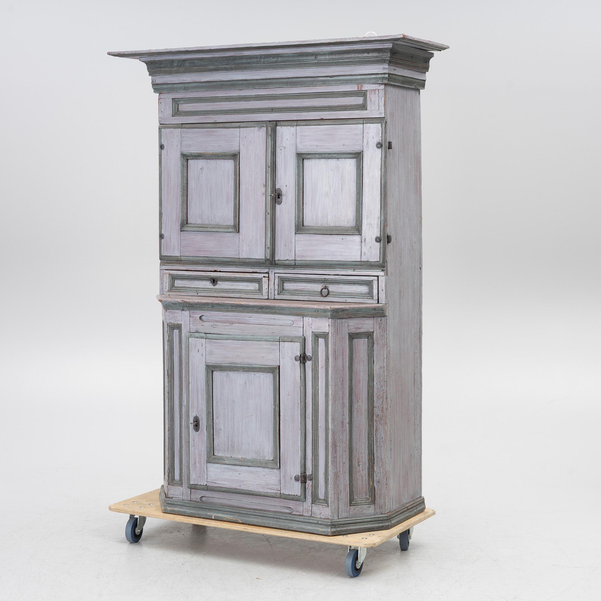 A painted cabinet, 18th century.