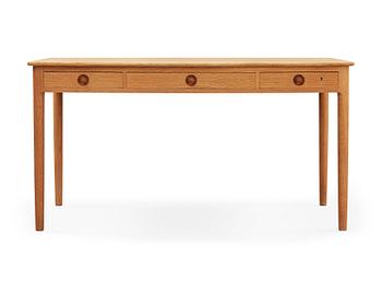 27. A Hans J Wegner 'AT-305' oak desk, Denmark.