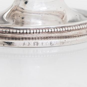 A pair of sterling silver sauce boats, London 1786. Unclear maker's mark,