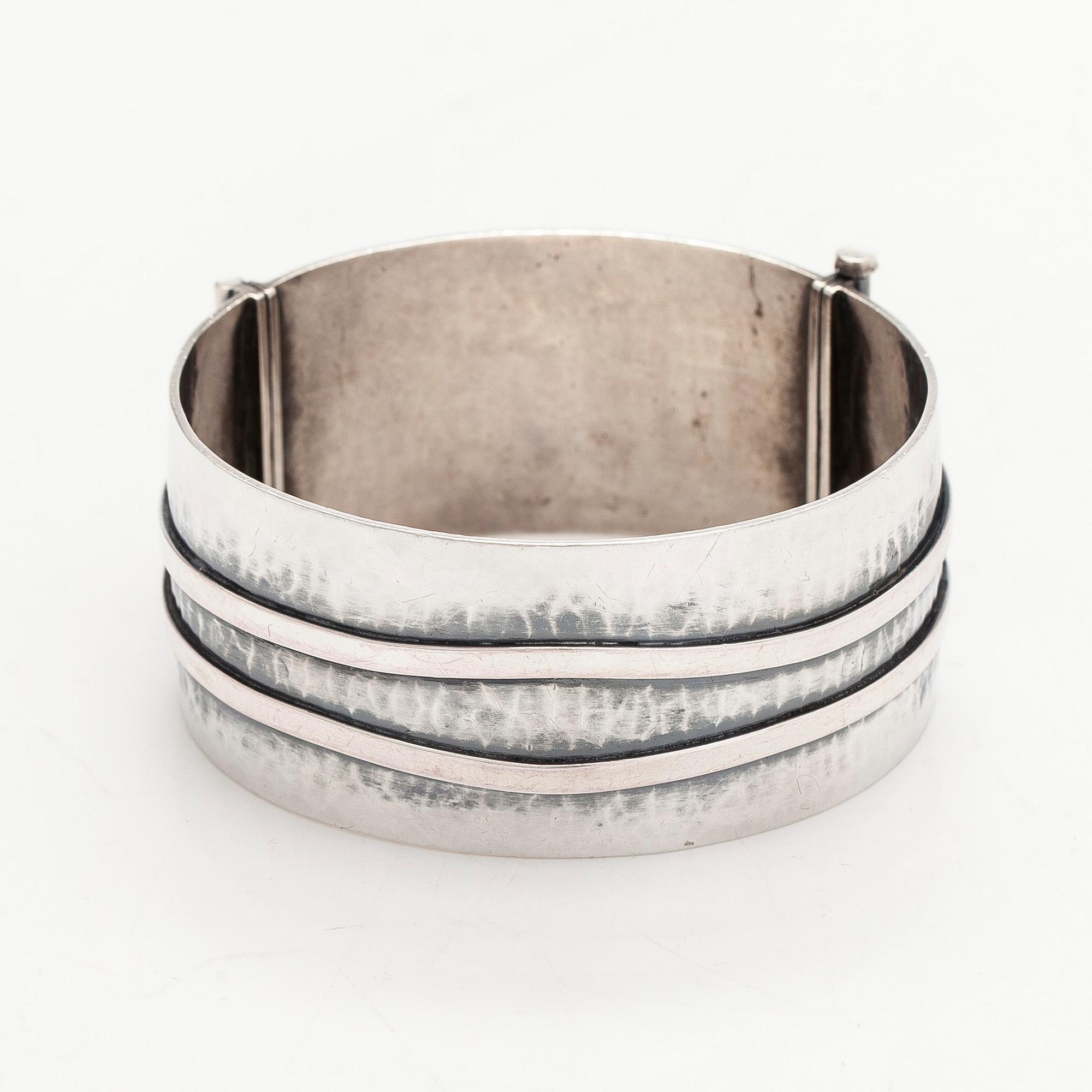 Reijo Sirkeoja, rannekoru, hopeaa, Tampere 1963.