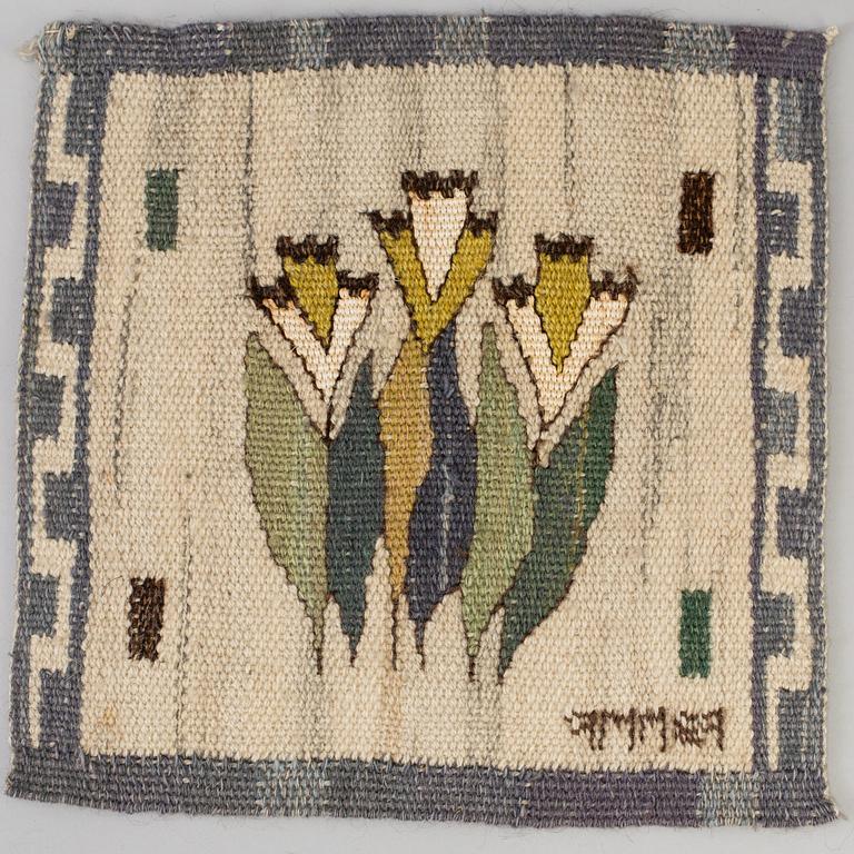 TWO TEXTILES FROM AB MMF (AB Märta Måås-Fjetterström).
