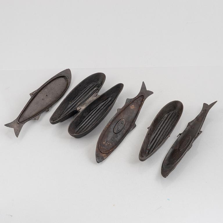 Fish moulds, 2 pcs, cast iron, Arbrå, second half of the 20th century.