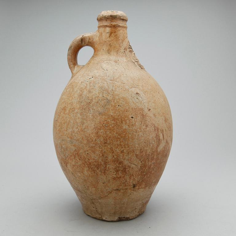 KRUS, keramik, troligen 1600/1700-tal.