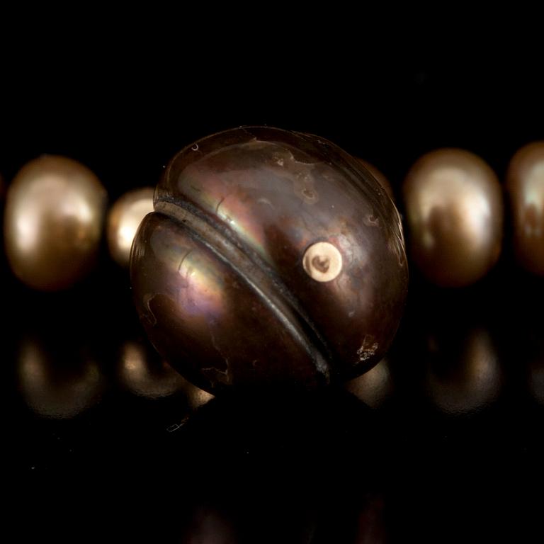 HALSSMYCKE, odlade pärlor, nyproduktion.