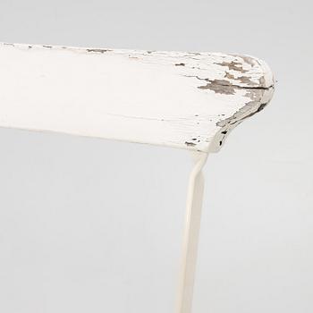 A set of seven garden chairs and two tables Byarums bruk, later part of the 20th century.