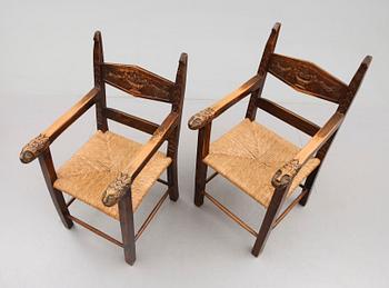 KARMSTOLAR, 1 par, renässansstil, 1900-talets första hälft.