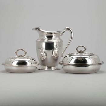 KAROTTER, 2 st, nysilver, C.G Hallberg, Stockholm 1900-talets början. KANNA, nysilver, Cresent, USA, 1900-tal.
