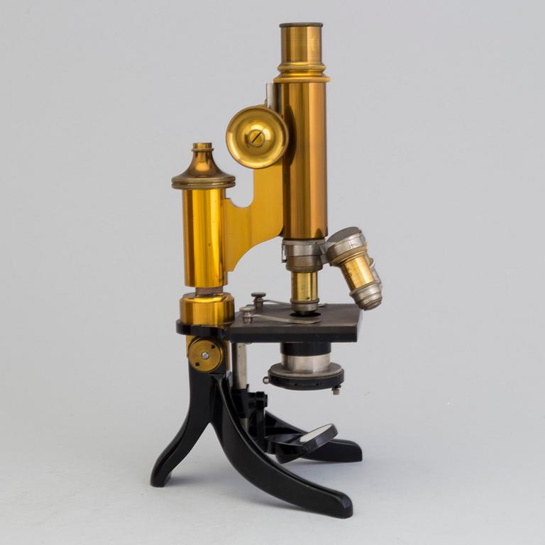 A microscope, signed E. Leitz, Wetzlar, marked and dated label Nr. 64739, 1902.