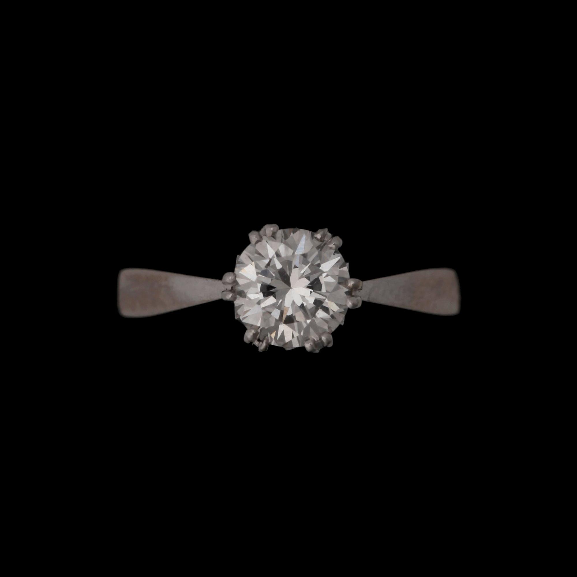 RING med briljantslipad diamant, 0.74 ct, Göteborg 1975.