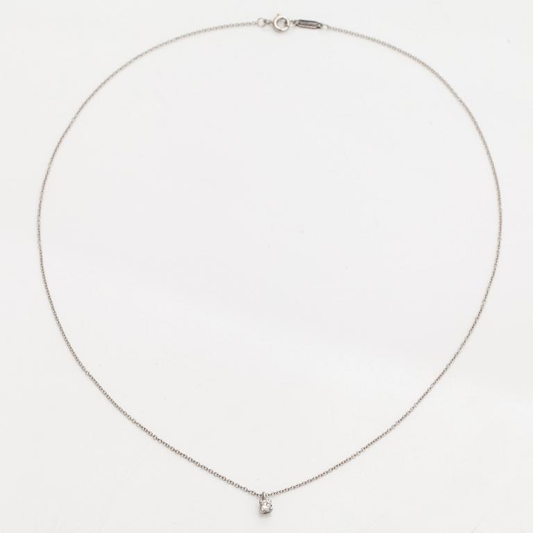 Tiffany & Co, kaulakoru / riipus ja ketju, platinaa, briljanttihionta timantti.