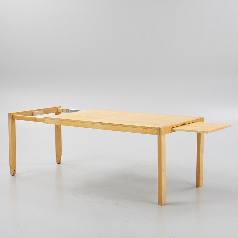 Design studio Copenhagen, a 'Pelto' dining table from IKEA, 1996.