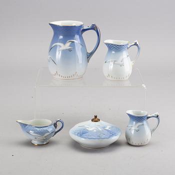 A Måsen coffee and tea service ca 145 pcs Bing & gröndahl Denmark 19th/20th century.