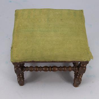 A SWEDISH BAROQUE STOOL, 18th century.