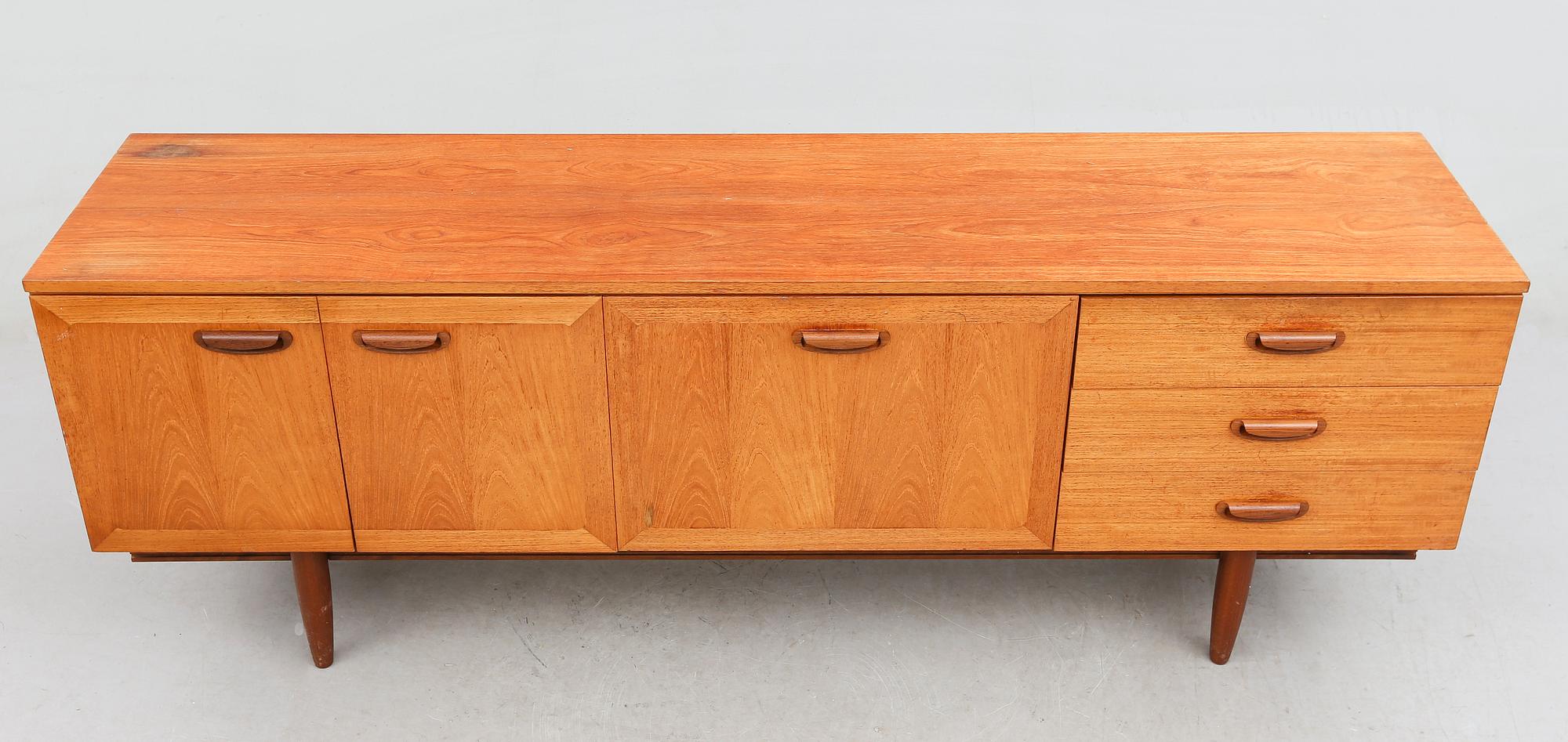 SIDEBOARD, 1900-talets andra hälft.
