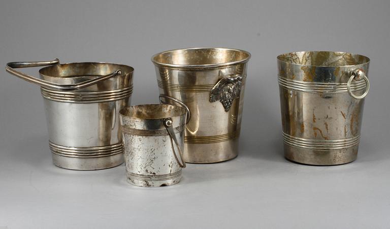 CHAMPAGNEKYLARE/VINKYLARE, 2 st, SAMT ISHINKAR, 2 st, vitmetall, 1900-talets andra hälft.