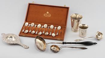 PARTI SILVER, 17 delar, mestadels Sverige, 1800-tal samt 1900-tal. Total vikt 515 g.