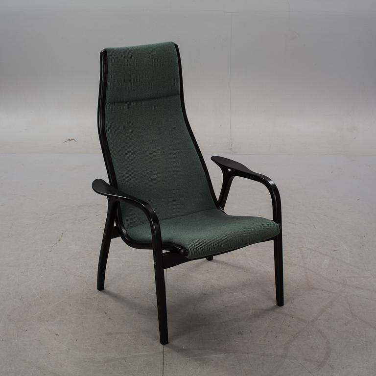 FÅTÖLJ, FOTPALL och BORD. "Lamino", Yngve Ekström, Swedese, 1900/2000.