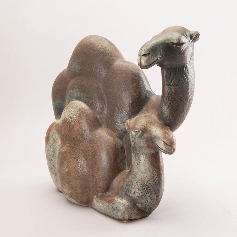 Lisa Larson, a signed and dated -96 stoneware sculpture.