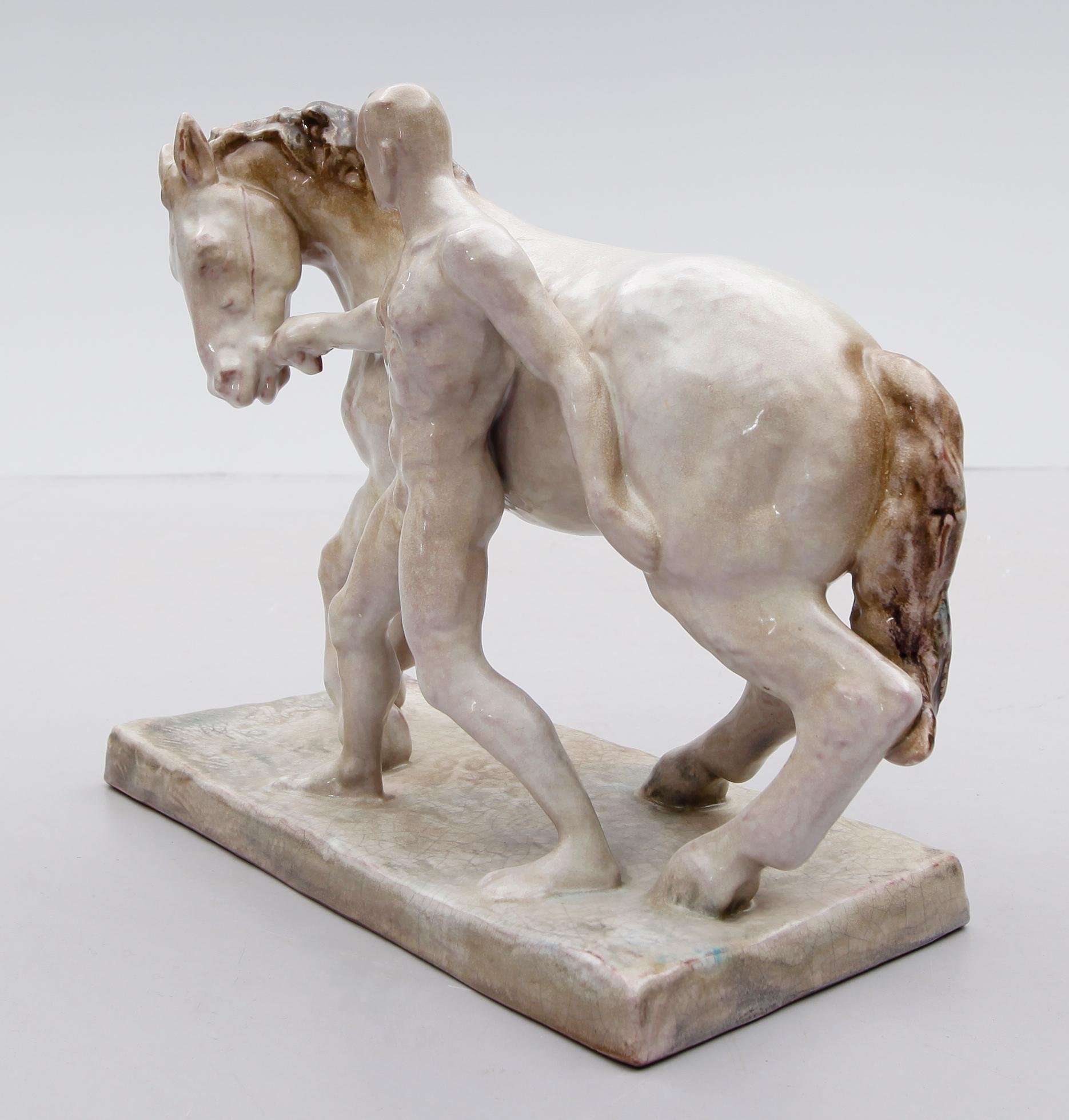 FIGURGRUPP, lergods, Else Bach, Karlsruhe, nr 4417, otydligt signerad, 1900-talets mitt.