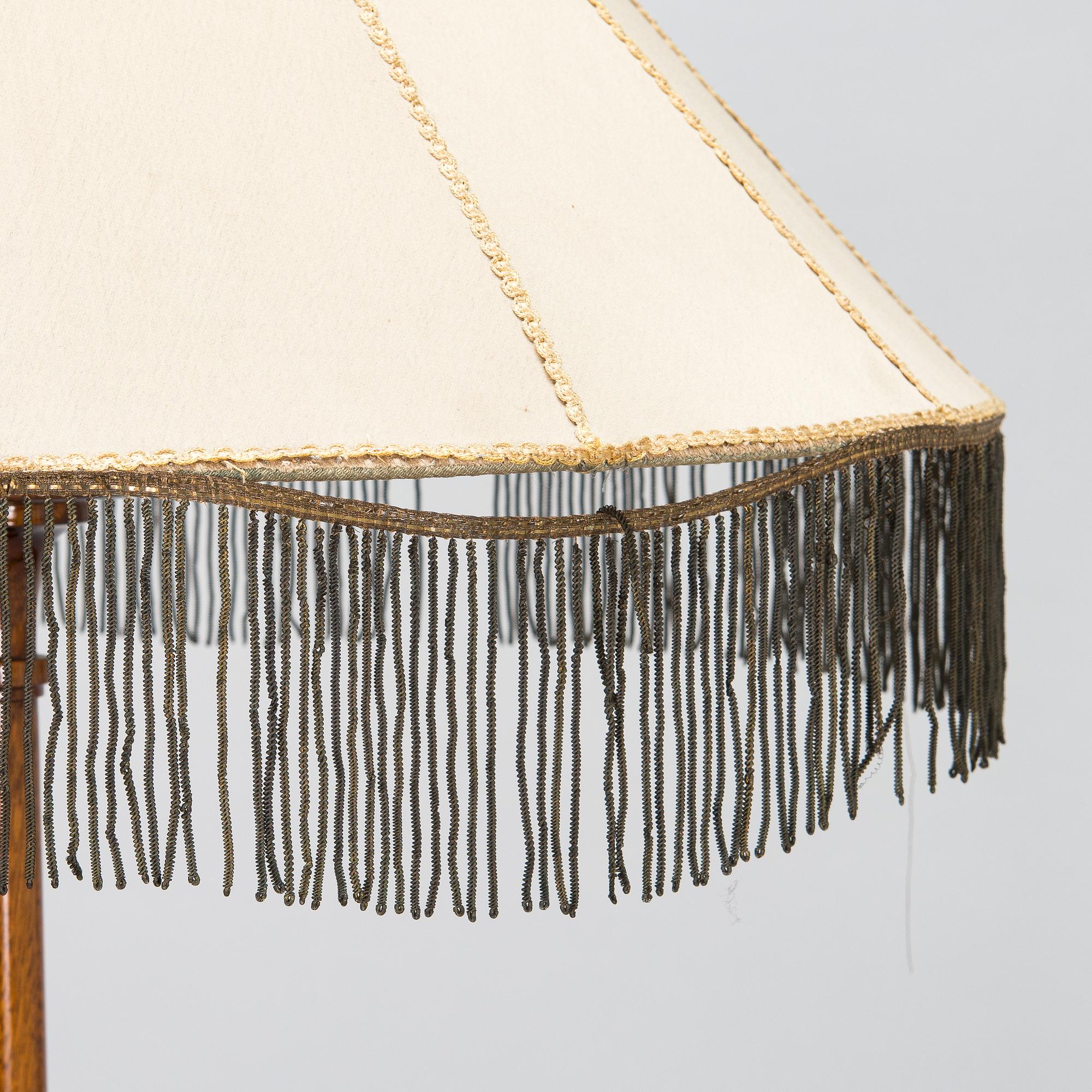 Birger Hahl, floor light and a pair of chairs, Finland 1920-30-tal.