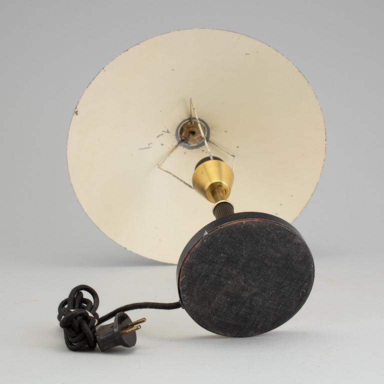 A table lamp, 1920-/30s.